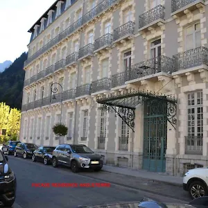 Appartement Petit Studio Dans Immeuble De Caractère, Cauterets